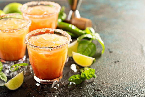 istock Tequila sunrise margarita 912673524