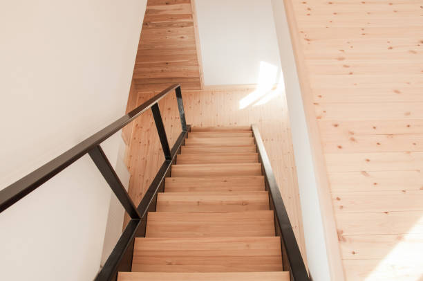 istock Metal staircase with wooden treads 912697064