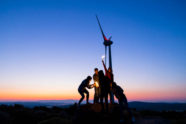istock Young friends enjoying nature at sunset 912733484
