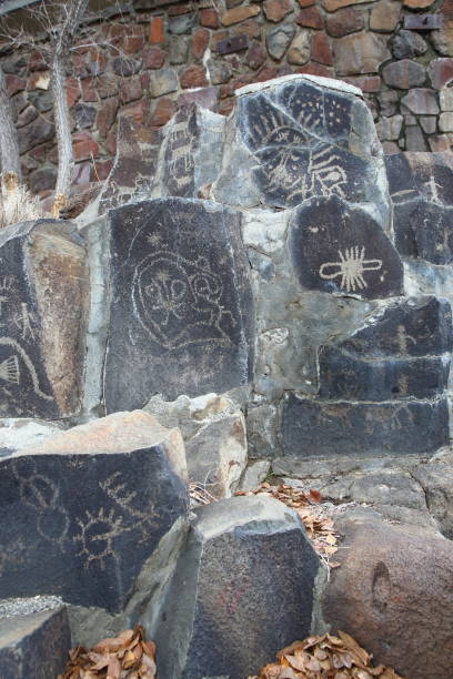 istock Indian Petroglyphs in Eastern Washington,USA 912769116