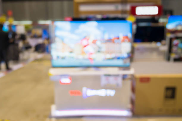 istock eletronic department store with bokeh blurred background 912789872
