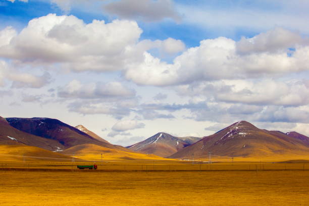 istock Qinghai - Tibet Plateau scenery 912803404