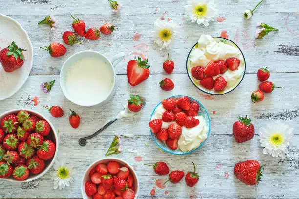 Strawberry, cream and milk.