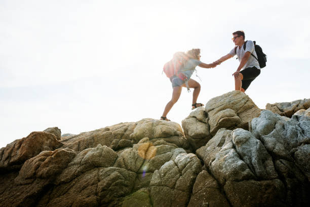 istock Young couple traveling together 912836250