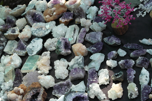 Minerals and crystals of precious and ornamental stones