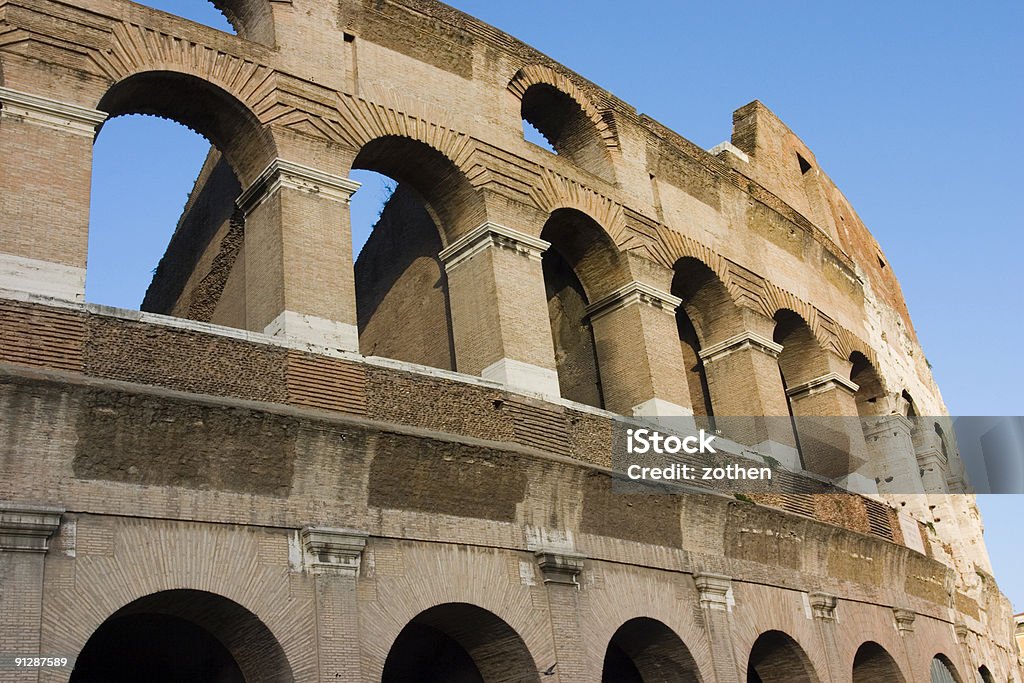 Desde Roma Coliseo - Foto de stock de Antiguo libre de derechos