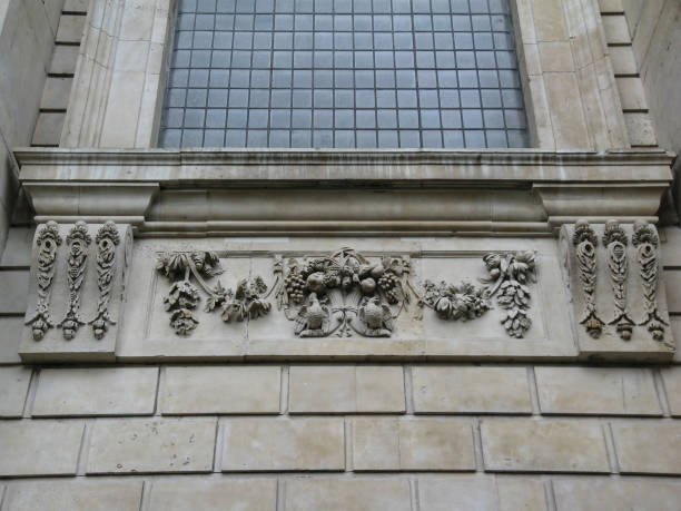 istock Bas Relief Facade London England 912891308