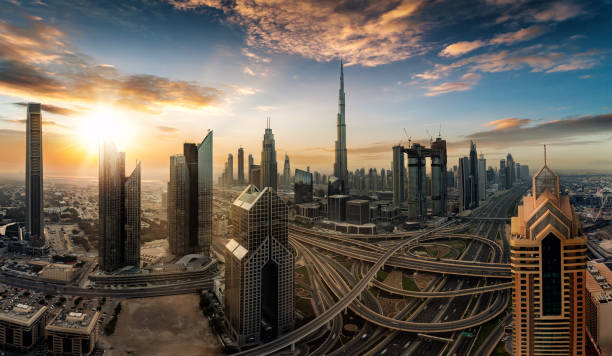istock Sunrise over the skyline of Dubai 912898940