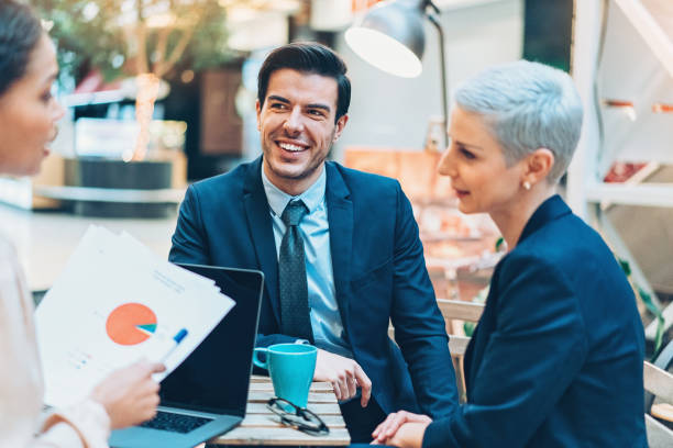 istock Let's discuss the latest results 912903980