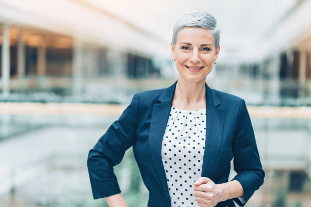 istock Modern successful businesswoman 912903988