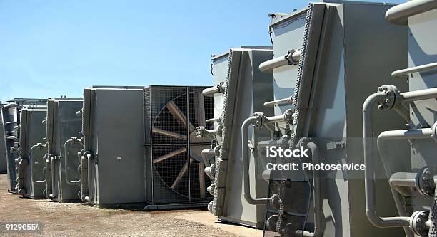 Yard Stockfoto und mehr Bilder von Agrarbetrieb - Agrarbetrieb, Vorratstank, Benzin