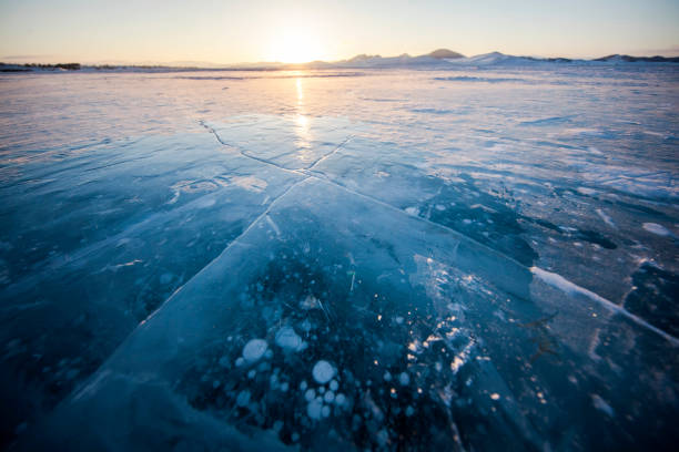 istock Ice surface of  lake 912916758