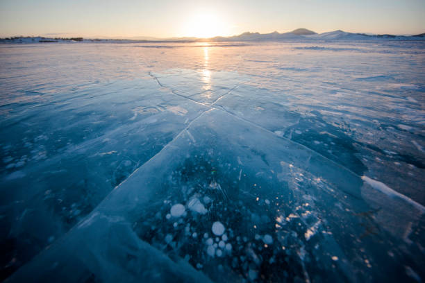 istock Ice surface of  lake 912916776