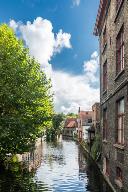 istock Canal in Bruges, Belgium 912953670