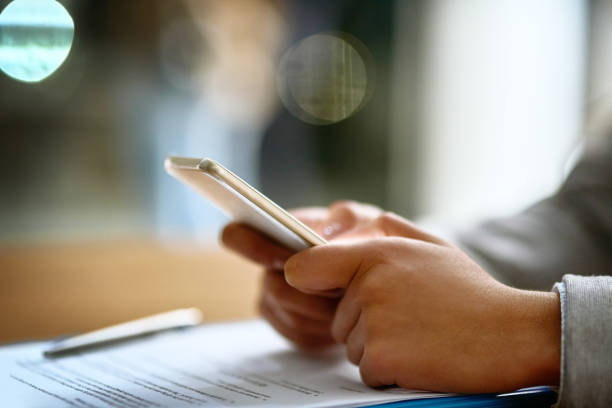 istock Managing business right from her smartphone 912978710