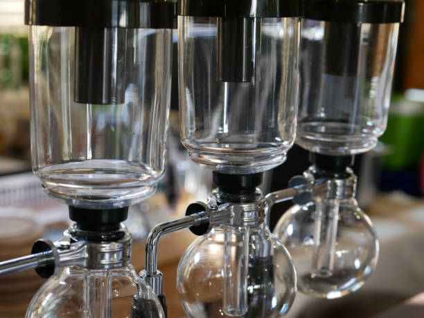 istock syphon coffee maker in cafe. siphon for brewing hot espresso shot 912989530