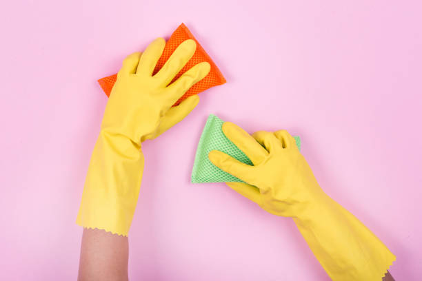 istock Cleaning with Dishwashing gloves and Dish sponge 913013614