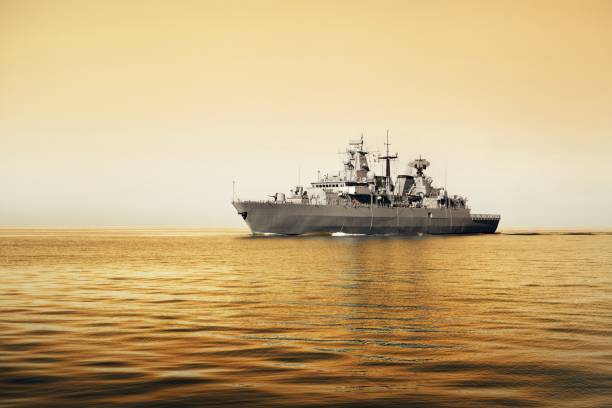 istock Warship on the sea 913017264