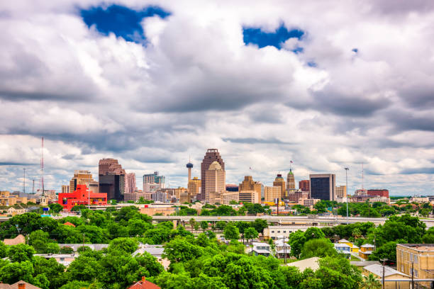 istock San Antonio, Texas, USA 913028816