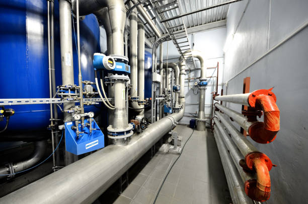 istock Large industrial boiler room 913031322
