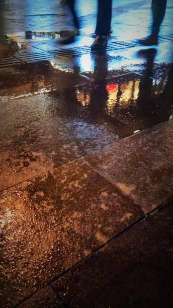 istock City in the rain 913033496