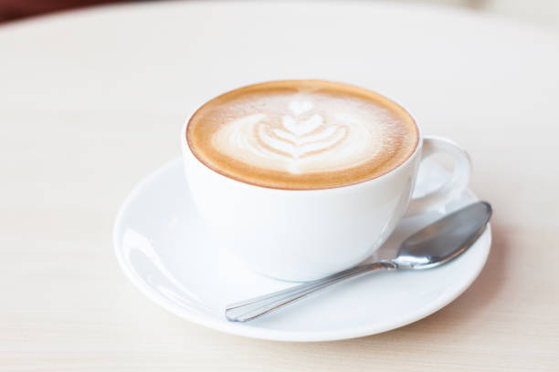 istock Close-Up Of Cappuccino On Table 913054684