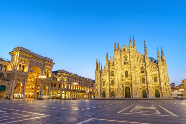 istock Milan Cathedral (Milan Duomo) when sunrise, Milan (Milano), Italy 913065888