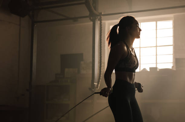 istock Athletic woman training at the gym 913088024