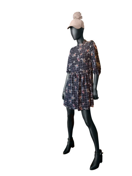 istock Full-length female mannequin. 913102066