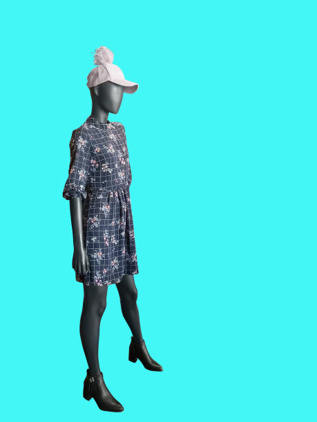 istock Full-length female mannequin. 913102150