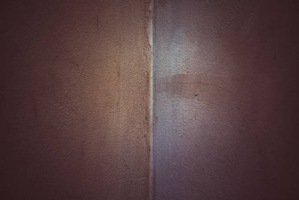angle of the wall