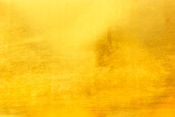 istock Shiny gold metal 913203306