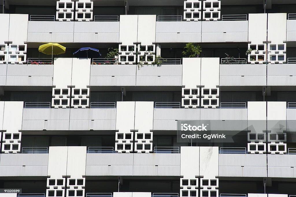 Balcons des appartements - Photo de Abstrait libre de droits