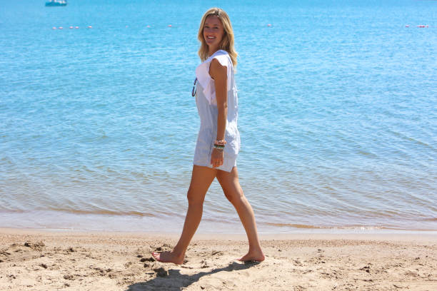 istock Beach Blonde Female Photography 913220822