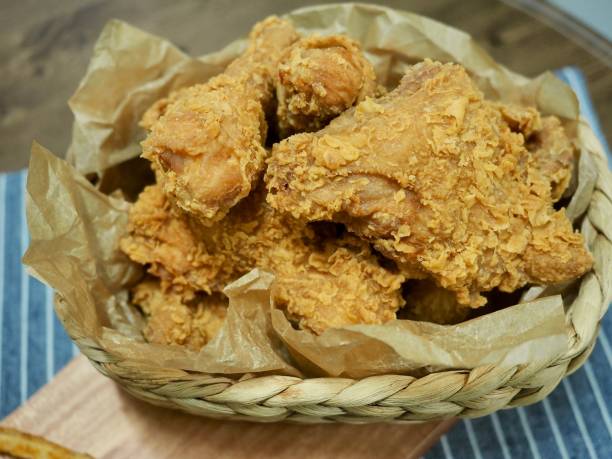 istock American food Fried chicken 913223564