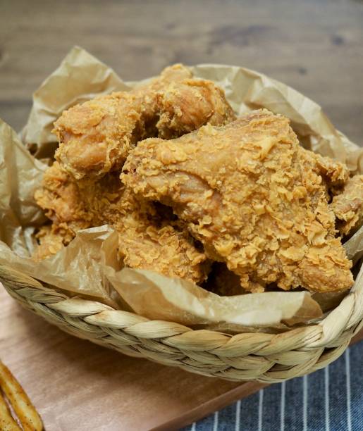 istock American food Fried chicken 913223584