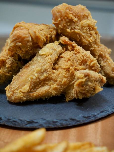 istock American food Fried chicken 913223606