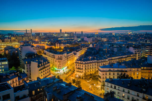 istock Paris 12 arrondissement at night 913226918