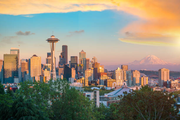istock View of downtown Seattle skyline 913242018