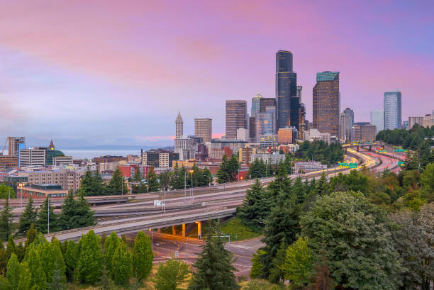 istock View of downtown Seattle skyline 913242036