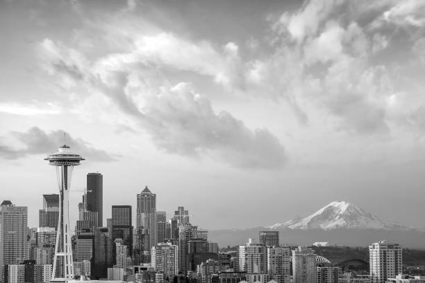 istock View of downtown Seattle skyline 913243620