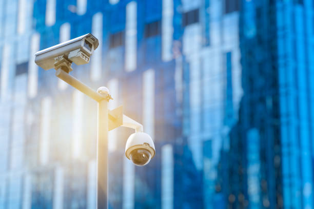 istock Security camera in front of the office building 913271698
