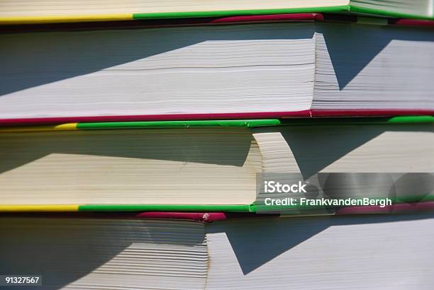 Material De Lectura Foto de stock y más banco de imágenes de Aprender - Aprender, Bibliografía, Ciencia