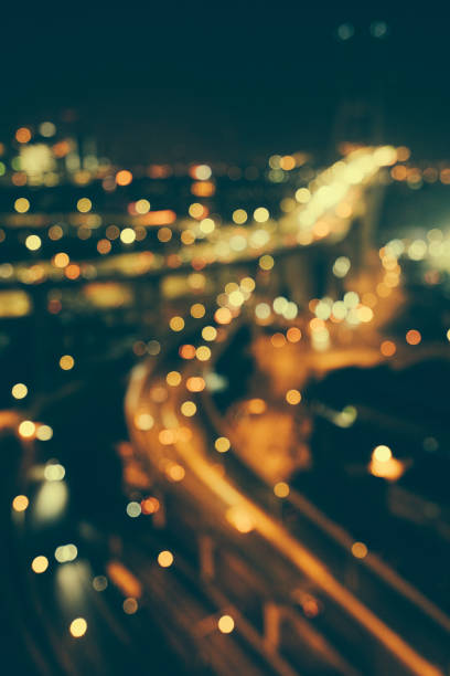 istock Defocused urban abstract texture bokeh city 913291698