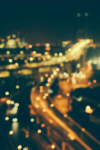 istock Defocused urban abstract texture bokeh city 913291804