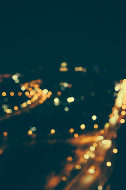 istock Defocused urban abstract texture bokeh city 913295132