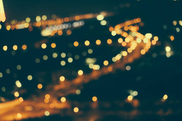 istock Defocused urban abstract texture bokeh city 913296350