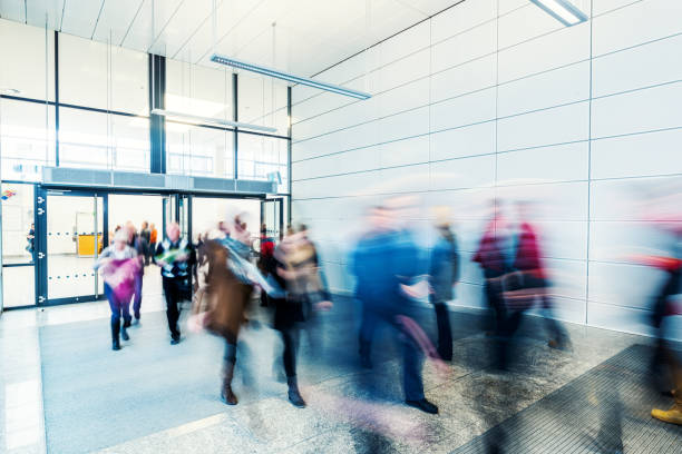 istock crowd of anonymous people 913298624