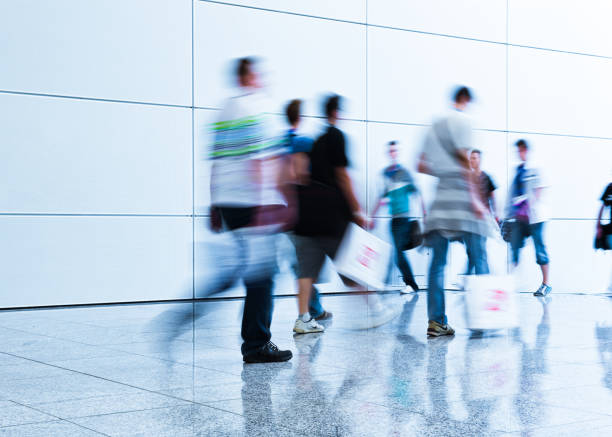 istock crowd of anonymous people 913298654