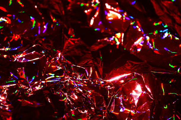 istock Red wrapping and crumpled paper 913299208